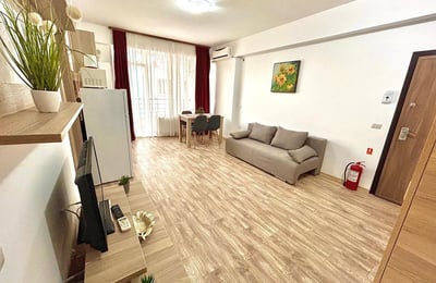 Rental of a comfortable 2-room apartment, 55 m², Mamaia district, Constanța, Romania